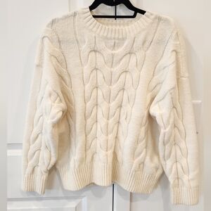 Elegant Cable Knit Turtleneck Sweater - Cream